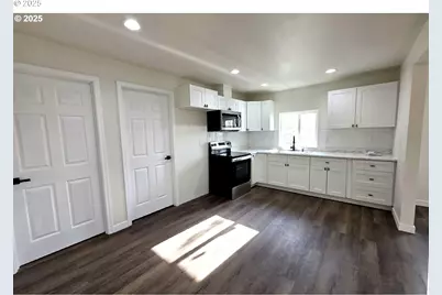 310 NE Fourth St, Irrigon, OR 97844 - Photo 5