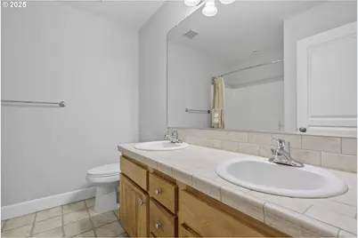 10727 SW Nelson St, Tualatin, OR 97062 - Photo 35