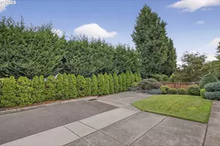 10727 SW Nelson St, Tualatin, OR 97062 - Photo 37