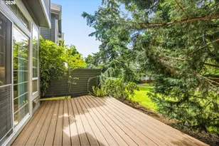 6301 Alyssa Terrace, Lake Oswego, OR 97035 - Photo 5