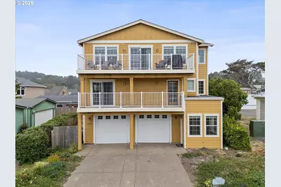 3208 NW Jetty Ave, Lincoln City, OR 97367 - Photo 1