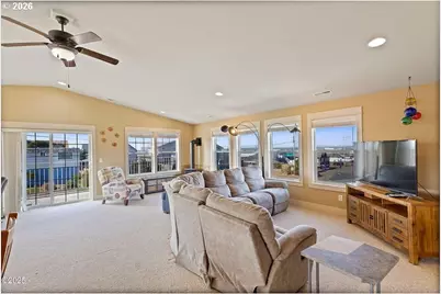3208 NW Jetty Ave, Lincoln City, OR 97367 - Photo 17