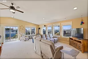 3208 NW Jetty Ave, Lincoln City, OR 97367 - Photo 17