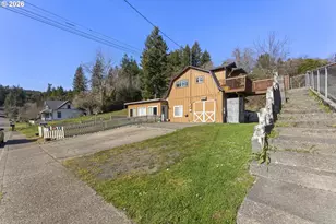 1148 Minnesota Ave, Coos Bay, OR 97420 - Photo 3