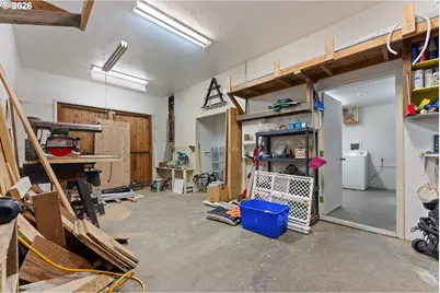 1148 Minnesota Ave, Coos Bay, OR 97420 - Photo 39