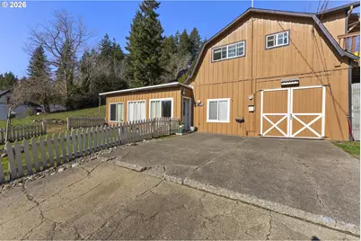 1148 Minnesota Ave, Coos Bay, OR 97420 - Photo 7