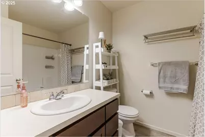 1301 NE 70th St, Vancouver, WA 98665 - Photo 23