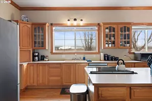 46064 Schoolhouse Rd, Haines, OR 97833 - Photo 9