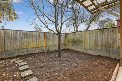 5118 NE Jarrett St, Portland, OR 97218 - Photo 37