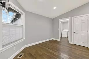 5118 NE Jarrett St, Portland, OR 97218 - Photo 11