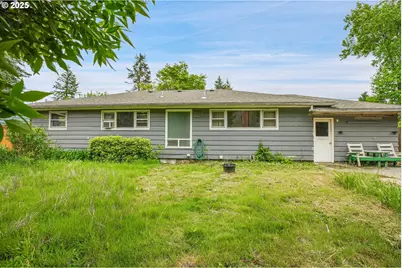 12631 SE Market St, Portland, OR 97233 - Photo 17