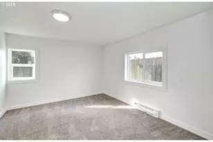 816 Coweeman Ln, Kelso, WA 98626 - Photo 15