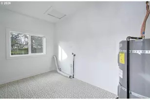 816 Coweeman Ln, Kelso, WA 98626 - Photo 9