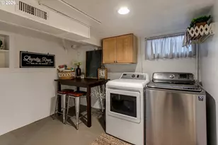 8100 SW Locust St, Portland, OR 97223 - Photo 33