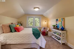 8100 SW Locust St, Portland, OR 97223 - Photo 31