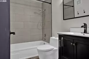 3845 Colony Oaks Dr, Eugene, OR 97405 - Photo 17