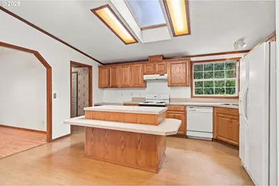 2302 SE 113th Ave, Portland, OR 97216 - Photo 17