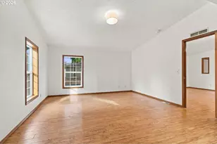 2302 SE 113th Ave, Portland, OR 97216 - Photo 19