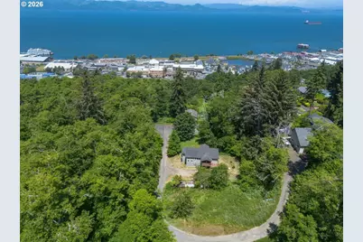 972 22nd St, Astoria, OR 97103 - Photo 7