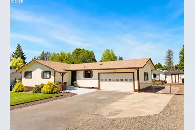 551 Agate St, Sutherlin, OR 97479 - Photo 1