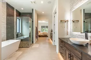 62825 Montara Dr, Bend, OR 97701 - Photo 21