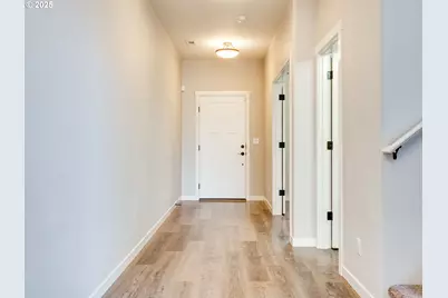 5125 Meteor Ave NE, Salem, OR 97305 - Photo 5