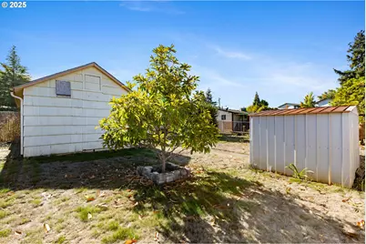 2812 W Sanders Ave, Roseburg, OR 97471 - Photo 31