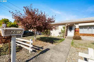 2812 W Sanders Ave, Roseburg, OR 97471 - Photo 37