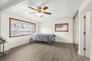 16523 SE Clinton St, Portland, OR 97236 - Photo 11