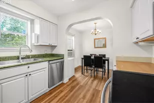 16523 SE Clinton St, Portland, OR 97236 - Photo 21