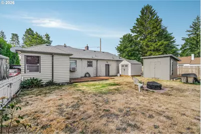 16523 SE Clinton St, Portland, OR 97236 - Photo 25