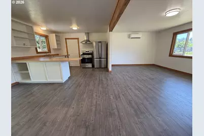 220 W Birch St, Powers, OR 97466 - Photo 17