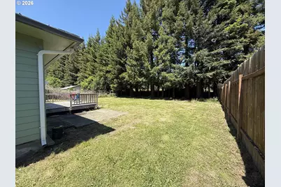 220 W Birch St, Powers, OR 97466 - Photo 3