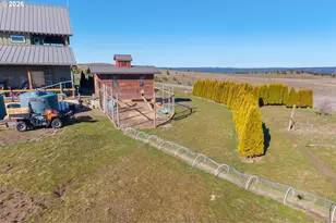 412 Schilling Rd, Lyle, WA 98635 - Photo 37