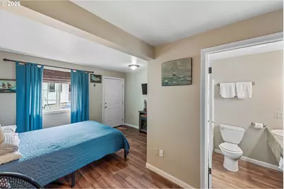 265 8th St, Winchester Bay, OR 97467 - Photo 15