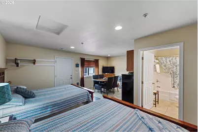265 8th St, Winchester Bay, OR 97467 - Photo 19