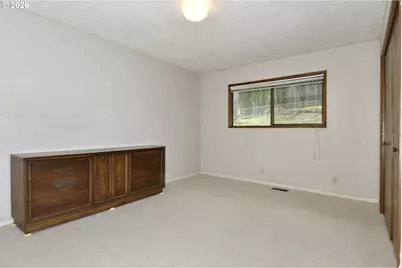 2 Essex Ct, Lake Oswego, OR 97034 - Photo 15