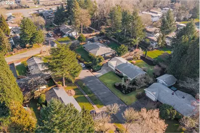 2668 Jeppesen Acres Rd, Eugene, OR 97401 - Photo 41