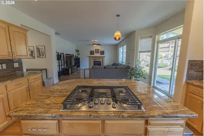 10907 NW 9th Ave, Vancouver, WA 98685 - Photo 11