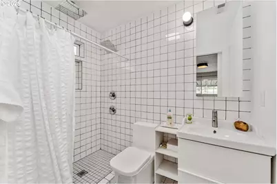 8629 NE Clackamas St, Portland, OR 97220 - Photo 21