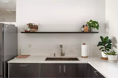 8629 NE Clackamas St, Portland, OR 97220 - Photo 19