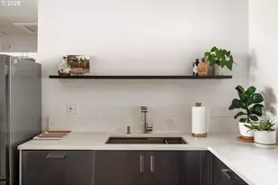 8629 NE Clackamas St, Portland, OR 97220 - Photo 19