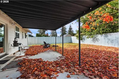 8629 NE Clackamas St, Portland, OR 97220 - Photo 27