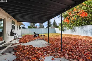 8629 NE Clackamas St, Portland, OR 97220 - Photo 27