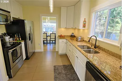 [Address not provided], Coquille, OR 97423 - Photo 9