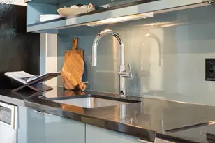 1030 NW 12th Ave, Portland, OR 97209 - Photo 9