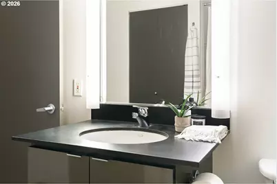 1030 NW 12th Ave #329, Portland, OR 97209 - Photo 33