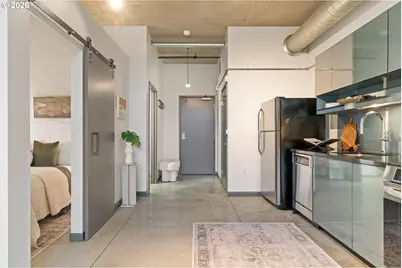 1030 NW 12th Ave #329, Portland, OR 97209 - Photo 5