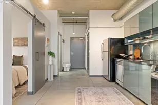 1030 NW 12th Ave, Portland, OR 97209 - Photo 5