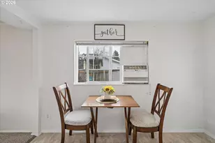 297 S 43rd St, Springfield, OR 97478 - Photo 17